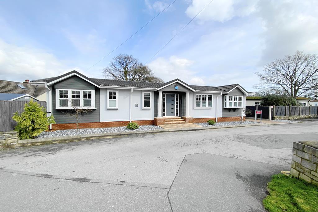 Lookout Park, Stoborough, Dorset, BH20 2 bed park home - £340,000