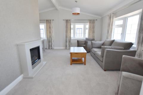 2 bedroom park home for sale, Wimborne Country Park, Candy's Lane, Wimborne, BH21