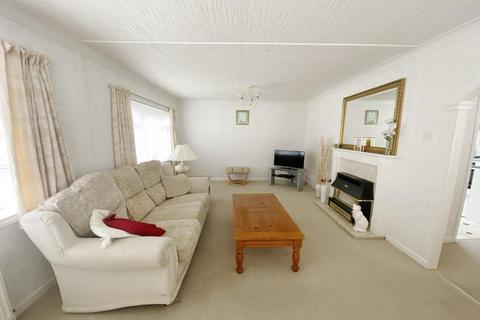 2 bedroom park home for sale, Pinehurst Park, West Moors, BH22