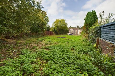 4 bedroom semi-detached house for sale, Ammanford Road, Tycroes, Ammanford