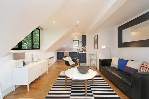 2 bedroom flat to rent, St Helens Gardens, London, W10