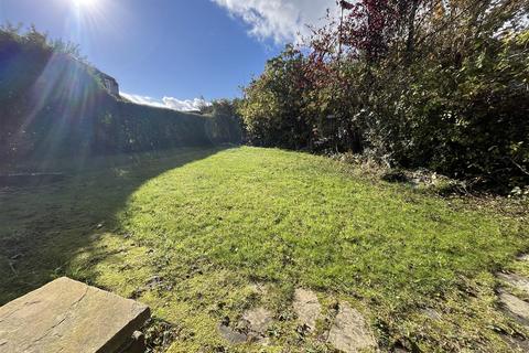 2 bedroom detached bungalow to rent, Ringstead Avenue, Crosspool, Sheffield