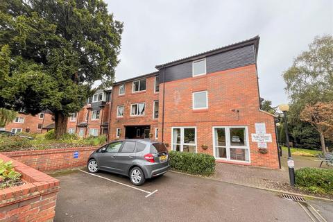 2 bedroom retirement property for sale, Elstree Road, Bushey Heath,