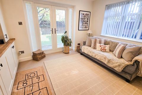 5 bedroom semi-detached house for sale, Parsonage Road, Withington