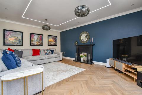 5 bedroom townhouse for sale, Boyes Crescent, Napsbury Park, St Albans