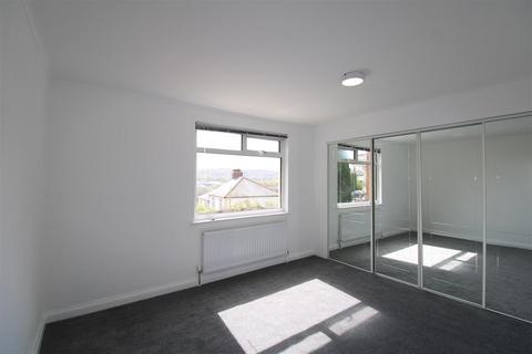 2 bedroom apartment for sale, The Oval, Walker, Newcastle Upon Tyne