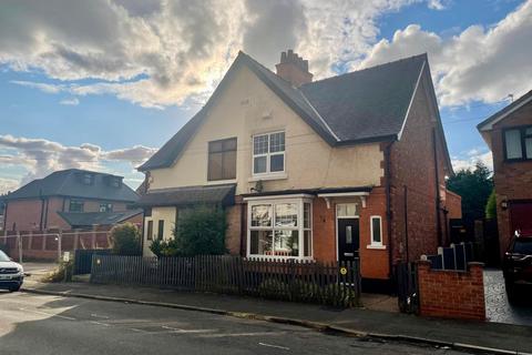 2 bedroom semi-detached house to rent, Middleton Avenue, Derby DE23