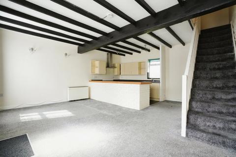 2 bedroom end of terrace house for sale, Fore Street, St Austell PL26