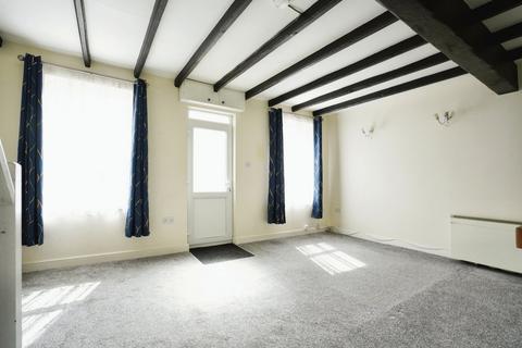 2 bedroom end of terrace house for sale, Fore Street, St Austell PL26