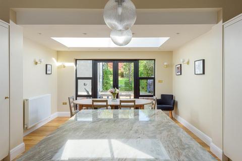 40 Brooklands Avenue, Sheffield, S10 4GD