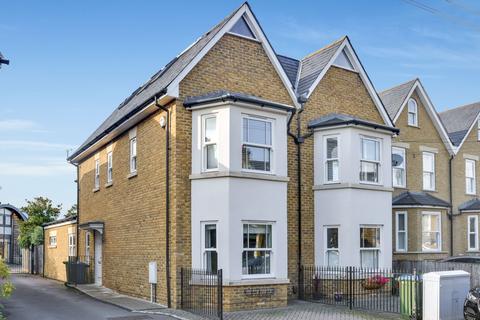 4 bedroom semi-detached house for sale, Pemberton Road, East Molesey, KT8