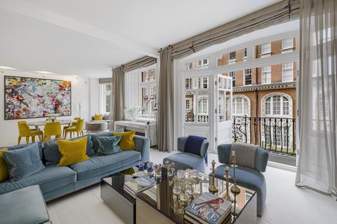 3 bedroom apartment for sale, Basil Street, London SW3