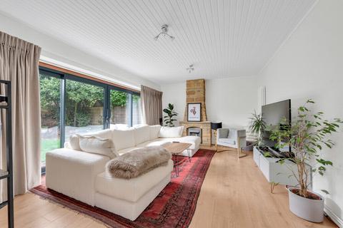 61 Paragon Place, London, SE3 0SP