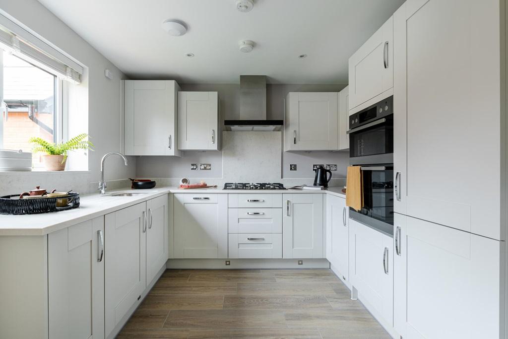 There&#39;s ample storage in the modern kitchen