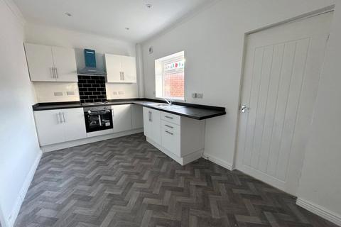 2 bedroom end of terrace house to rent, Victoria Street, Shotton Colliery, Durham, DH6