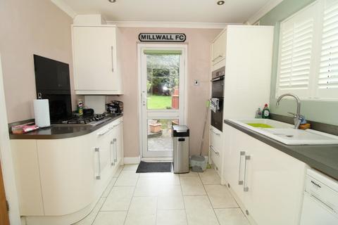 29 The Crescent, West Wickham, BR4 0HB