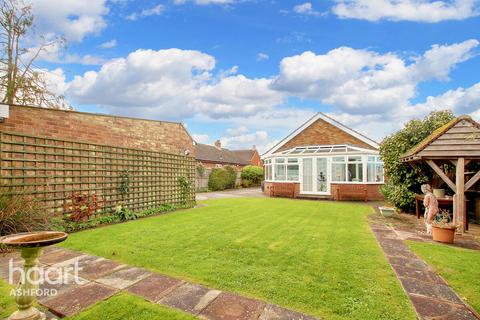 2 bedroom detached bungalow for sale, Woodchurch Road, ASHFORD