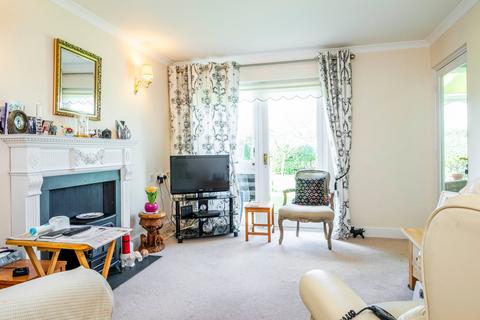 2 bedroom flat for sale, Hospital Road, Moreton-In-Marsh, GL56