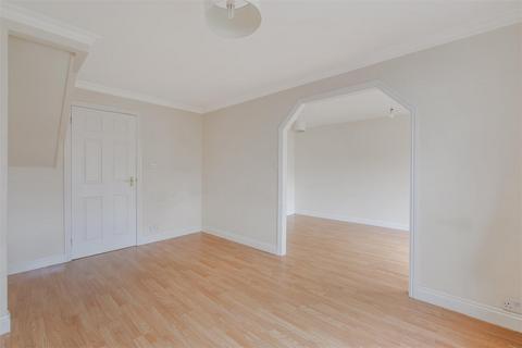 27 Melton Place, Epsom, KT19 9EE