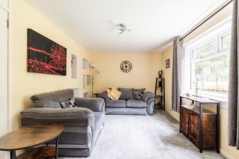 2/1 Oxgangs Avenue, Edinburgh, EH13 9JA