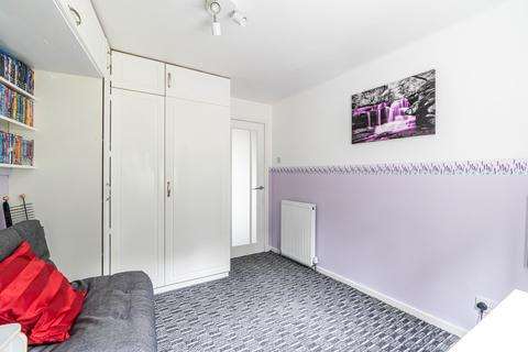2/1 Oxgangs Avenue, Edinburgh, EH13 9JA