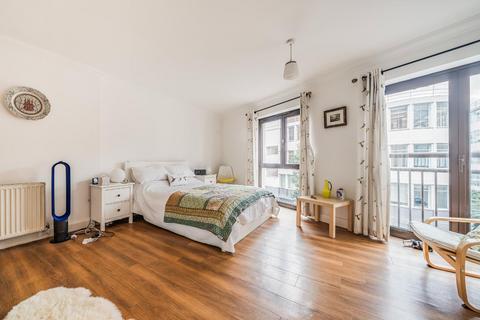 2 bedroom flat for sale, Herbal Hill, Farringdon