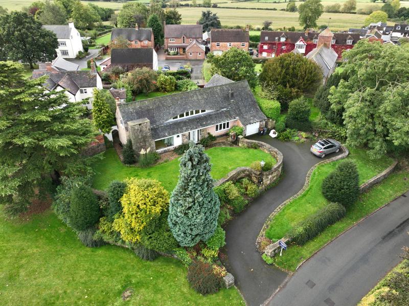 The Green, Dadlington... 4 bed detached house - £595,000