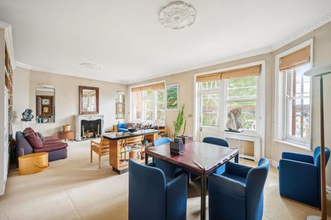 2 bedroom flat for sale, Cremorne Road, London, SW10