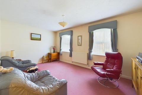 2 bedroom apartment for sale, Michaelmas Court, Gloucester