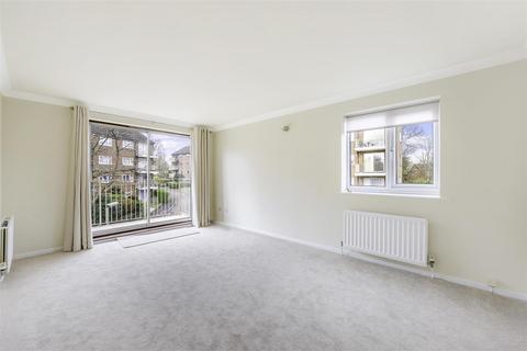 2 bedroom apartment to rent, Basing Road