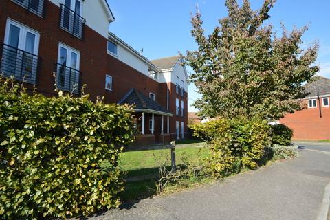 2 bedroom property to rent, Grasholm Way, Slough, Berkshire, SL3