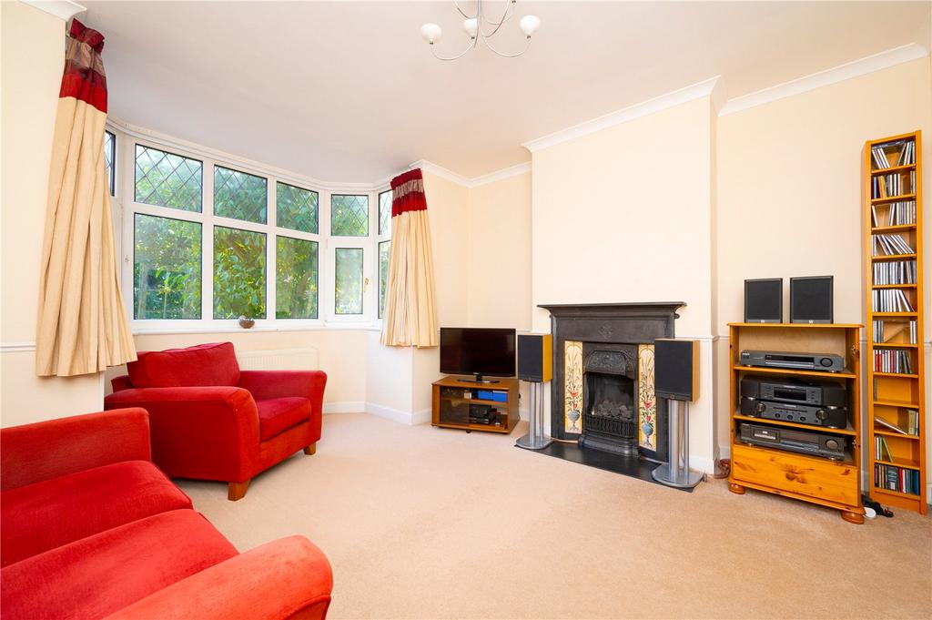Elm Drive, St. Albans, Hertfordshire 4 bed semidetached house for sale