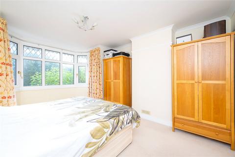 57 Elm Drive, St Albans, AL4 0EH