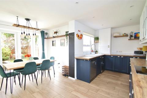 50 Bingham Road, Verwood, BH31 6TY