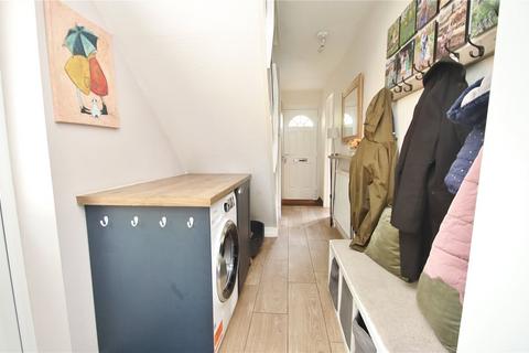 50 Bingham Road, Verwood, BH31 6TY