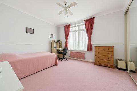 47 Smithies Road, London, SE2 0TF