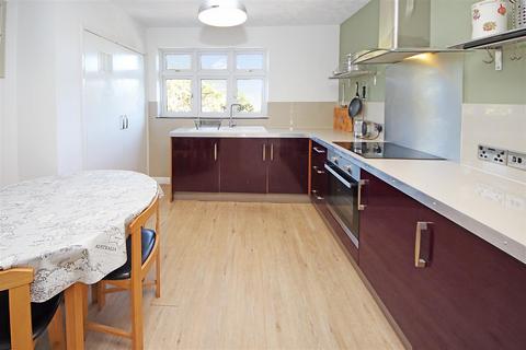 1 bedroom flat for sale, Kings Hedges Road, Cambridge CB4