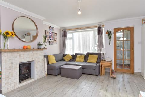 3 bedroom semi-detached house for sale, Rife Way, Ferring, Worthing, West Sussex