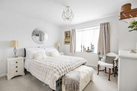 2 bedroom apartment for sale, Westcote Road, Reading