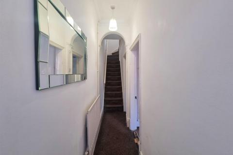 4 bedroom terraced house for sale, Howard Road, Leicester LE2