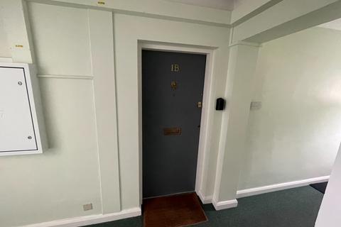 undefined, Mount Court, Wirral CH60