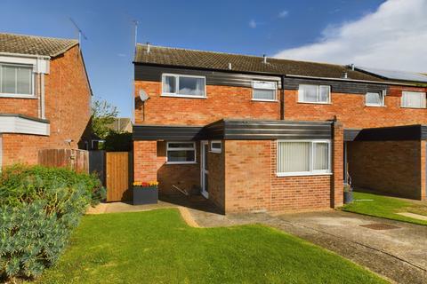 3 bedroom end of terrace house for sale, Pheasant Rise, Bar Hill, Cambridge, Cambridgeshire