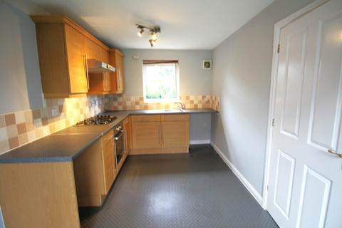 2 bedroom terraced house to rent, Jay View, The Park