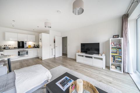 1 bedroom apartment for sale, Apple Yard, London SE20