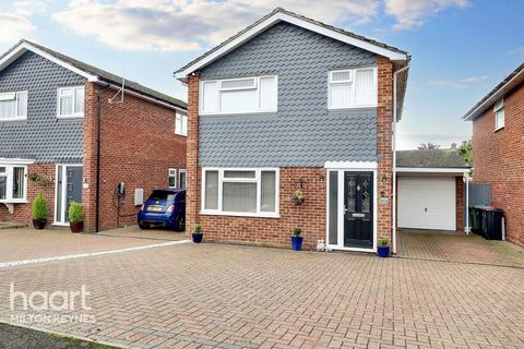 4 bedroom detached house for sale, Lothian Close, Bletchley