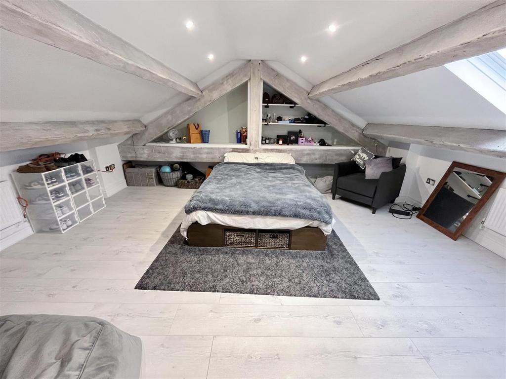 Bedroom 2 Aspect 2