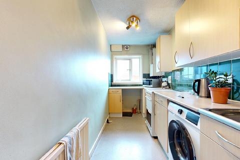 25, All Saints Court Springwell Road, Hounslow, TW5 9EN