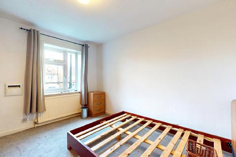 25, All Saints Court Springwell Road, Hounslow, TW5 9EN