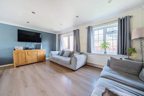 5 Cornish Close, Shefford, SG17 5JT