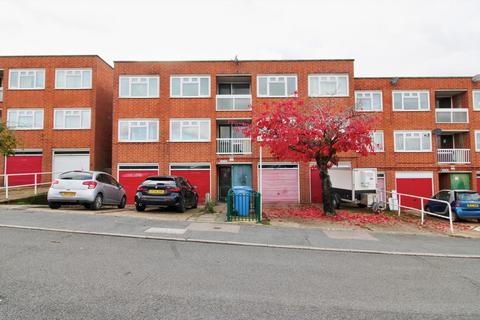 2 bedroom flat for sale, Harlow CM18